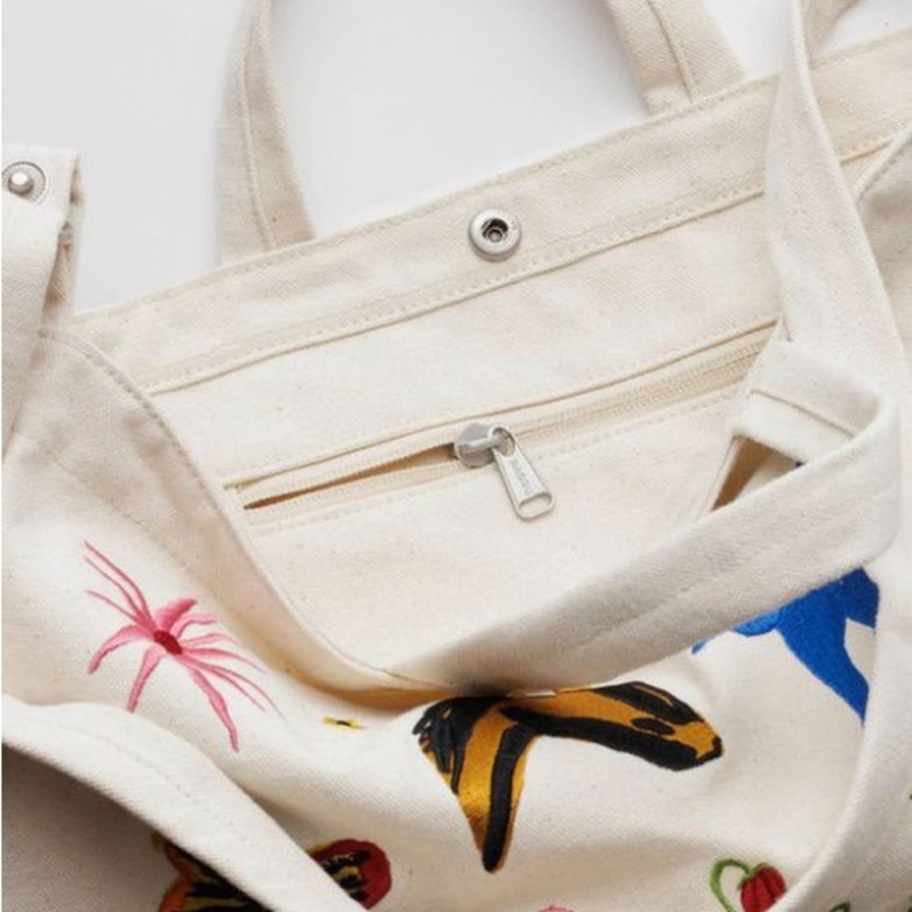 BAGGU JESSICA Williams Embroidered Canvas Tote Bag - Cream - Picture 3 of 9